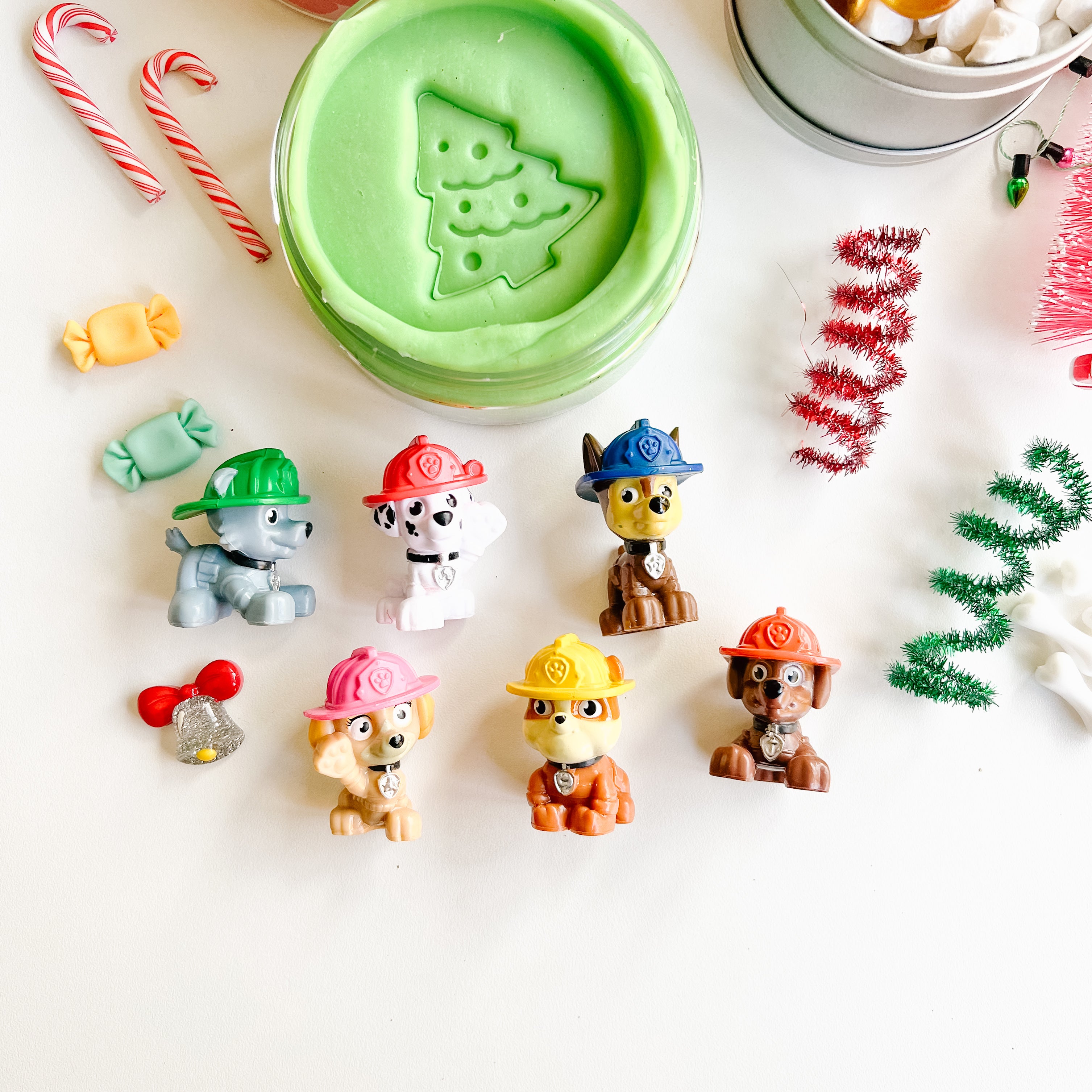 A Very Puppy Christmas