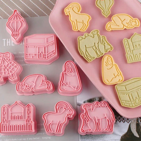 HALF PRICE- 8pk- Eid Cutters!