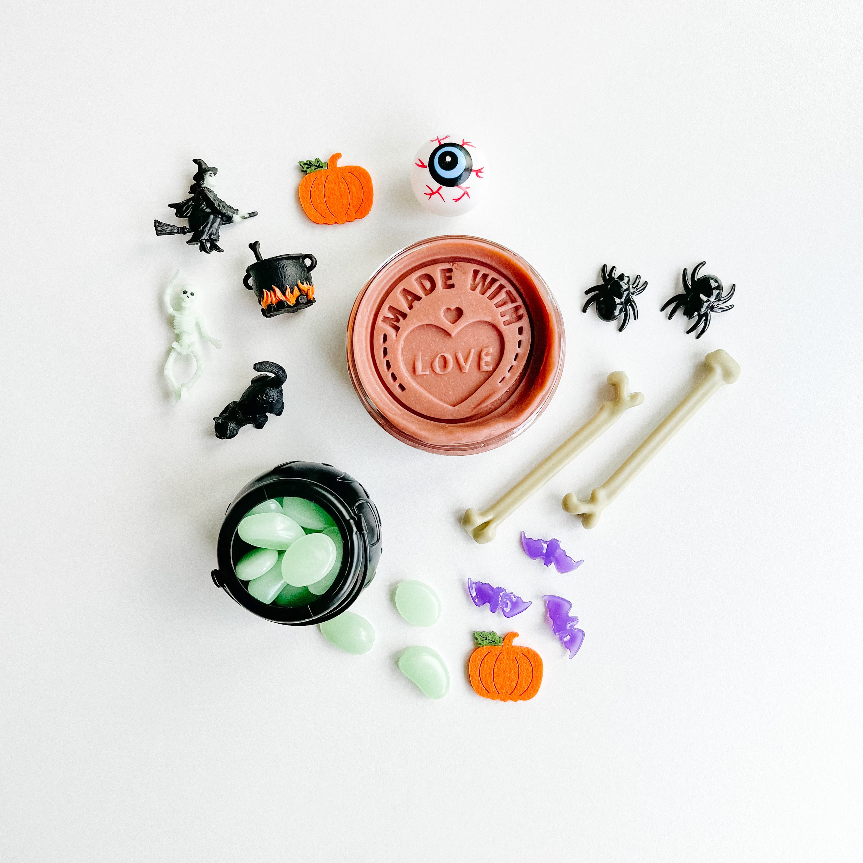 Mini Halloween kits