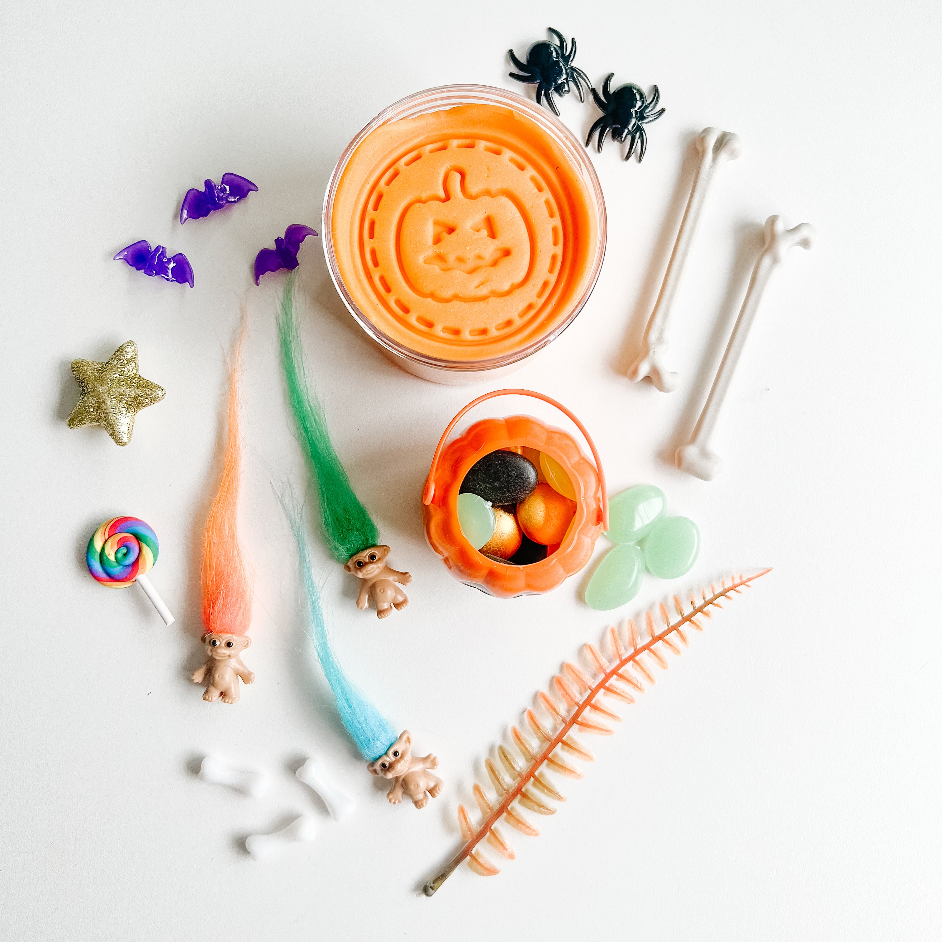 Mini Halloween kits