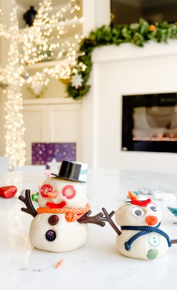 
                  
                    Load image into Gallery viewer, Build A Snowman! Stocking Stuffer!
                  
                